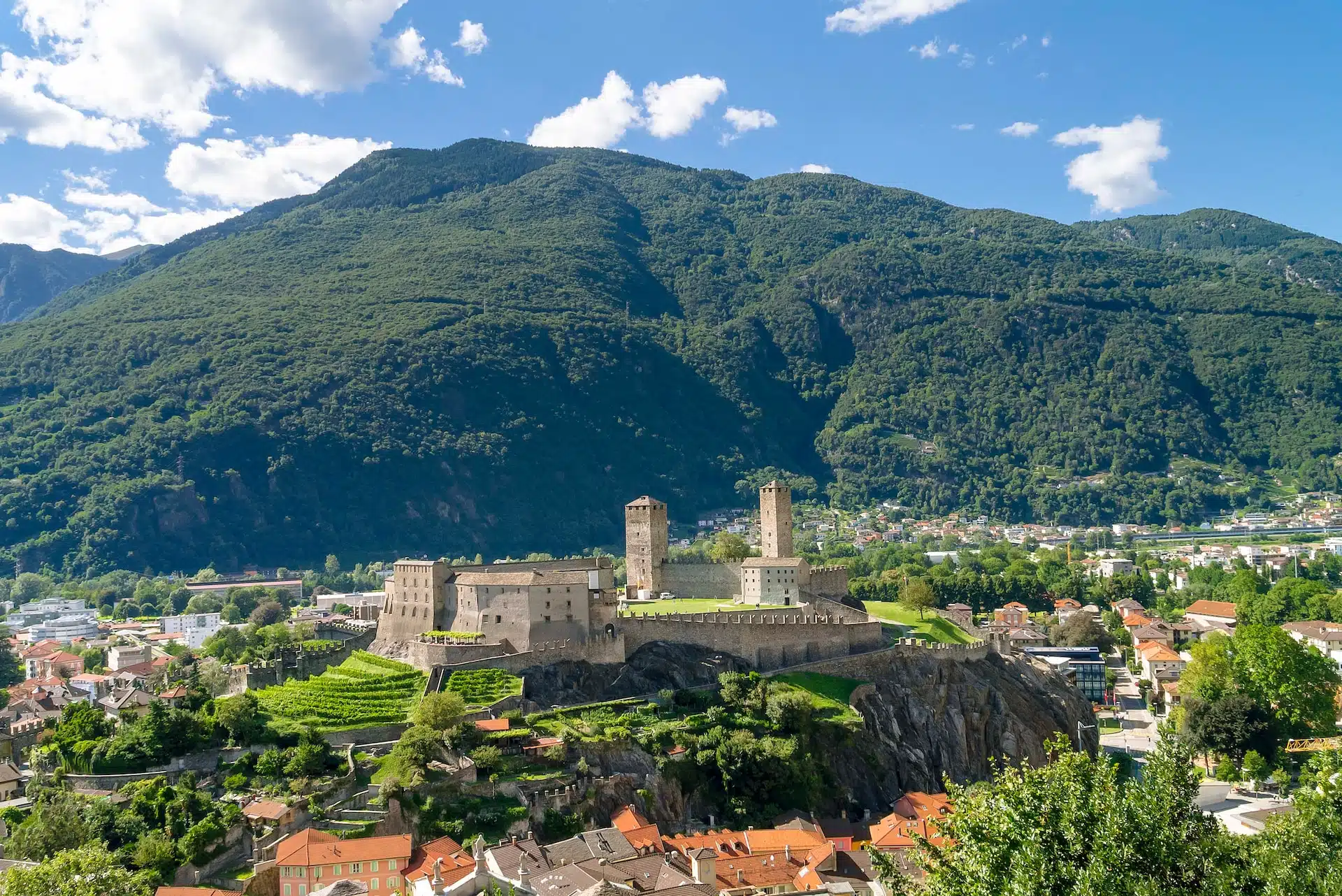 Fun Things to Do in Bellinzona | Travel Guide (2024) | Best Places to Visit