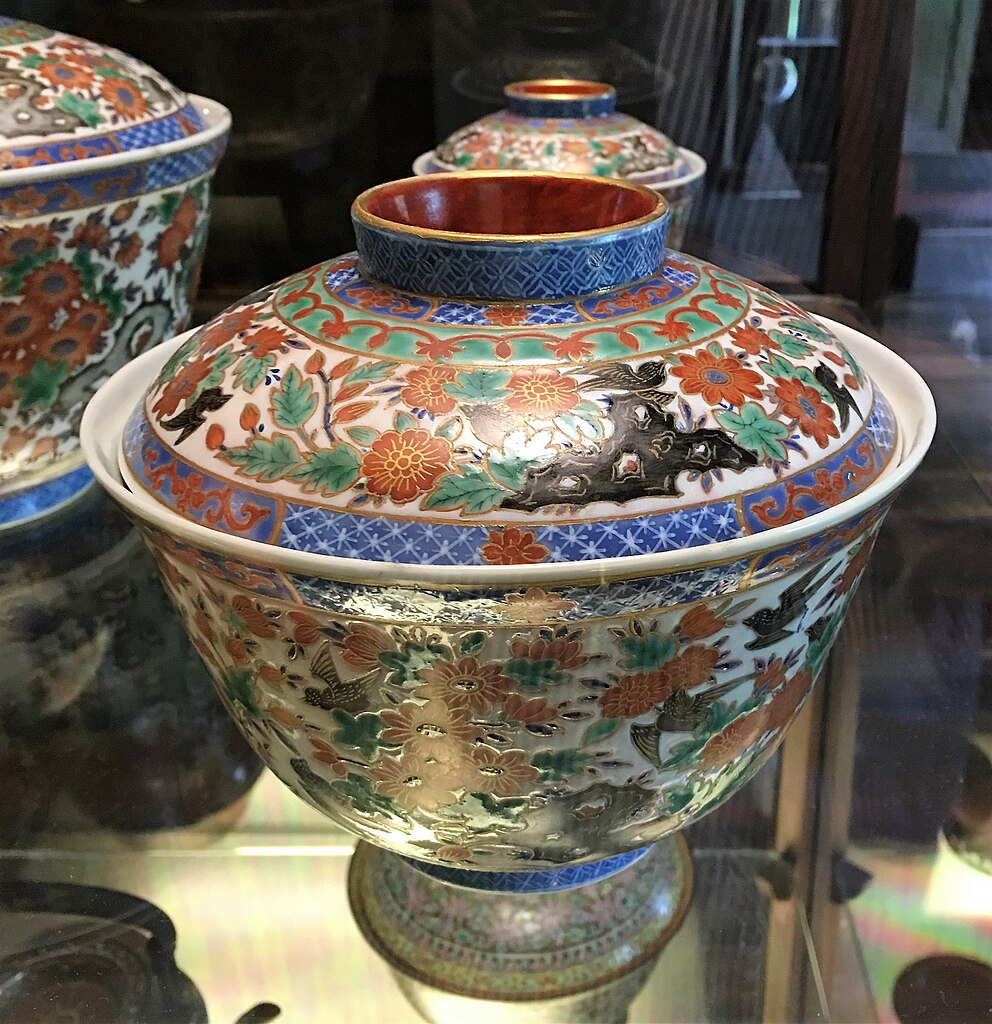 Benjarong Porcelain Image