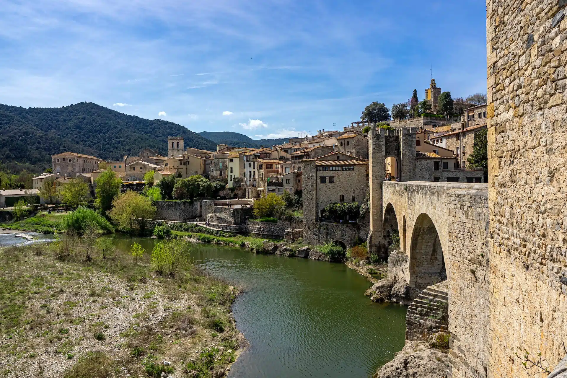Fun Things to Do in Besalu | Travel Guide (2024) | Best Places to Visit