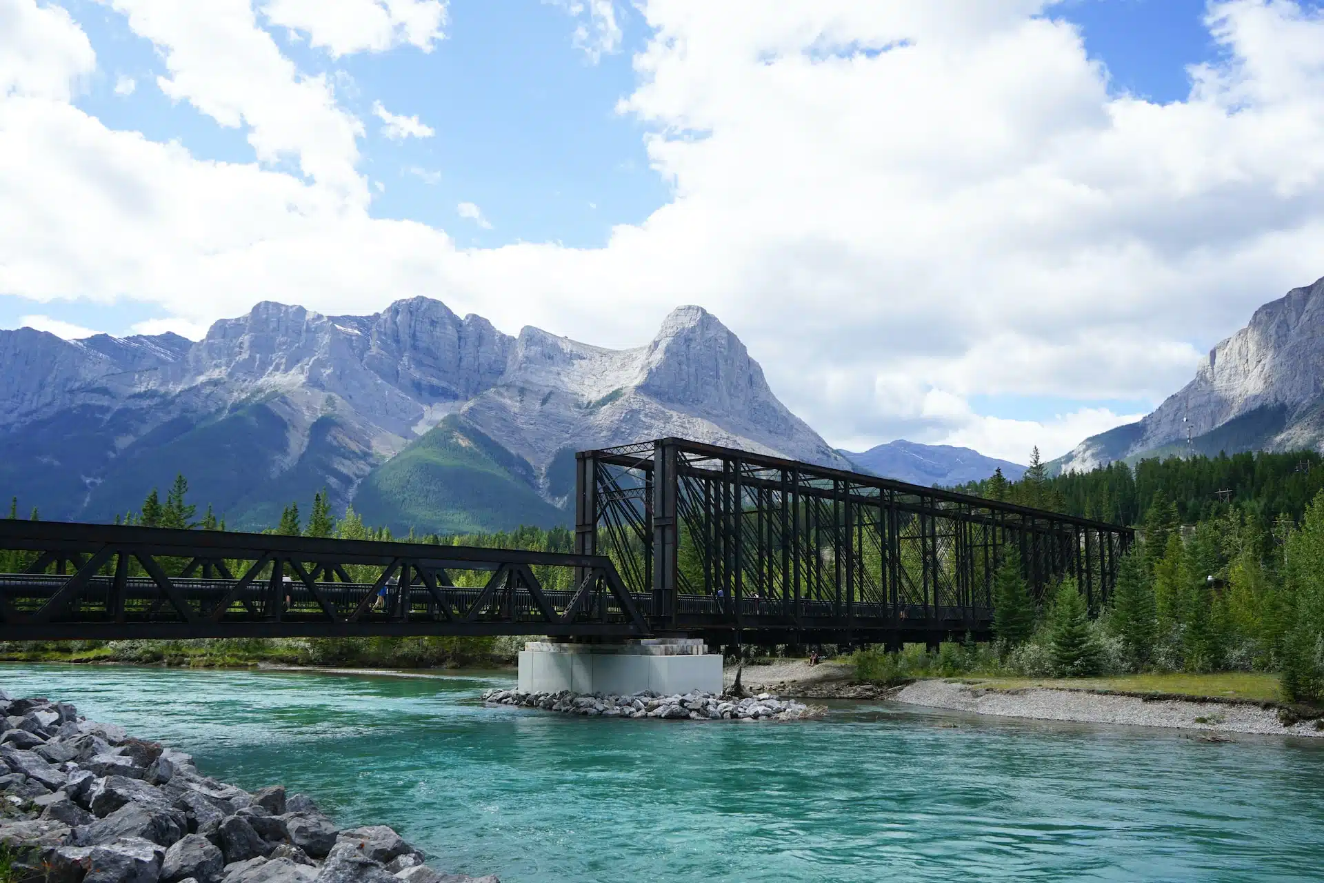 Fun Things to Do in Canmore | Travel Guide (2024) | Best Places to Visit