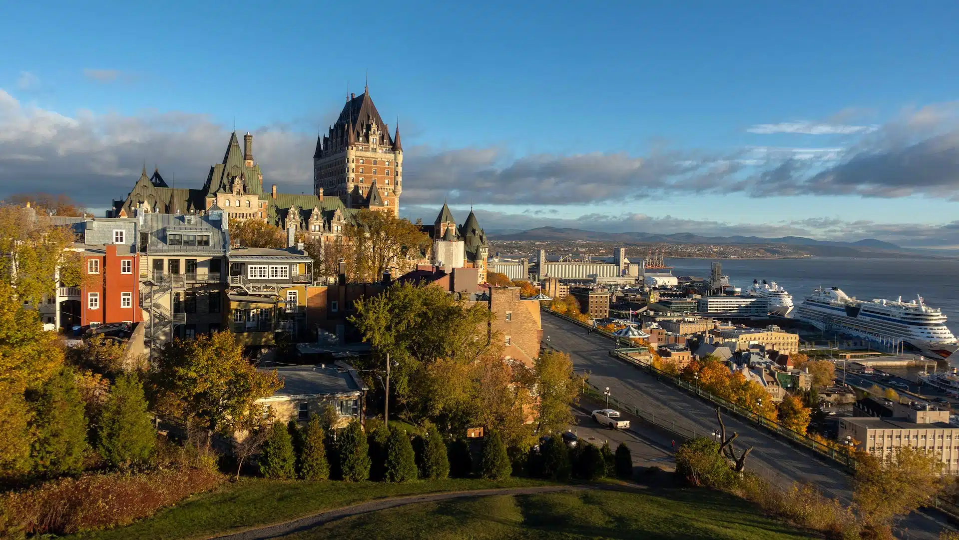 Fun Things to Do in Quebec | Travel Guide (2024) | Best Places to Visit