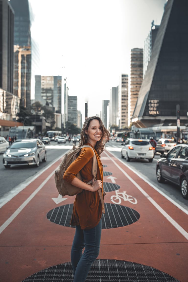 Solo female travel tips exploring the city scaled
